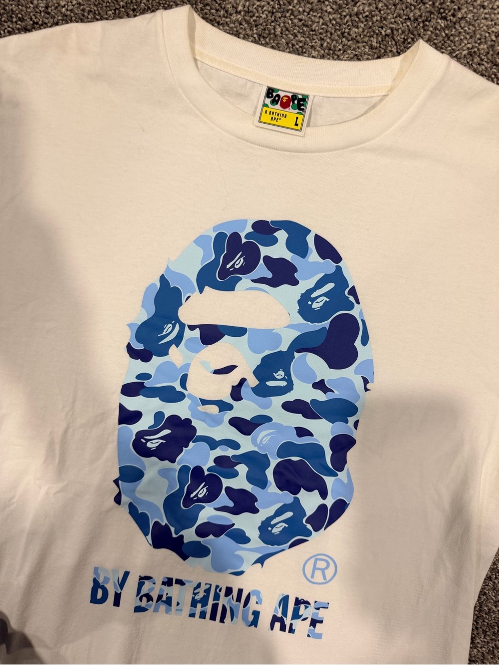 BAPE Blue Camo Head Logo Tee - White great condition - Picture 2 of 2